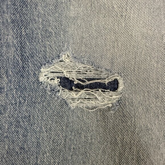 Old Navy Jeans Boys 18 Light Wash Built-In Flex Distressed Adjustable Waist - Picture 10 of 16